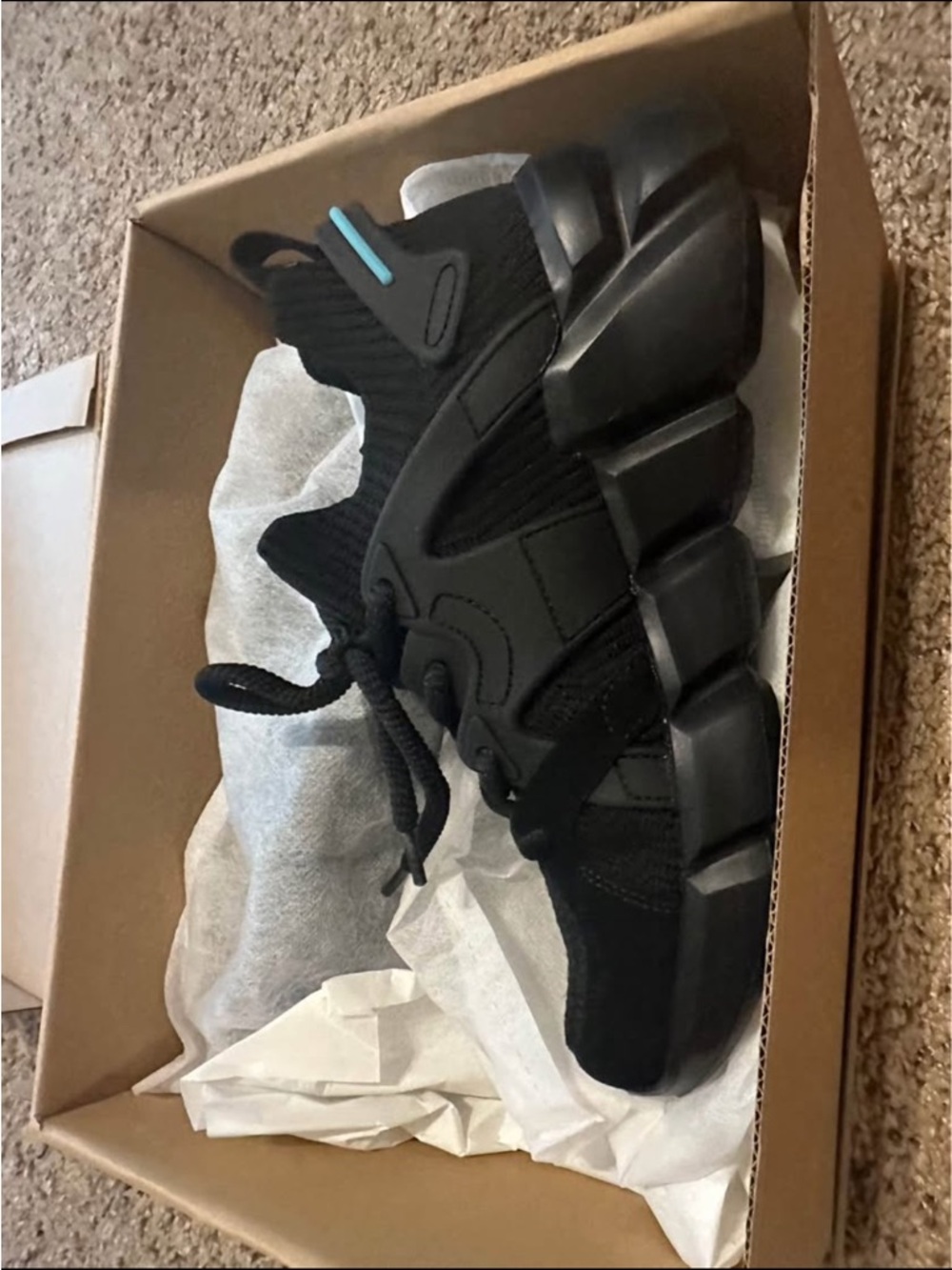 Forgano size 7W sneakers